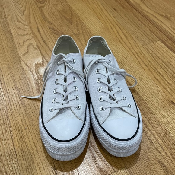 Converse Shoes Womens Size 8 Converse Chuck Taylor All Star Lift